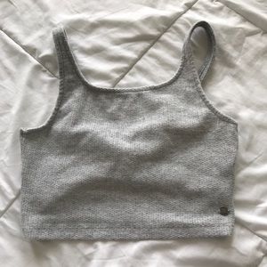 roxy grey cropped tank top with twisted back